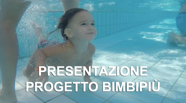 BimbiPiù - Giochi in piscina per bambini piccoli