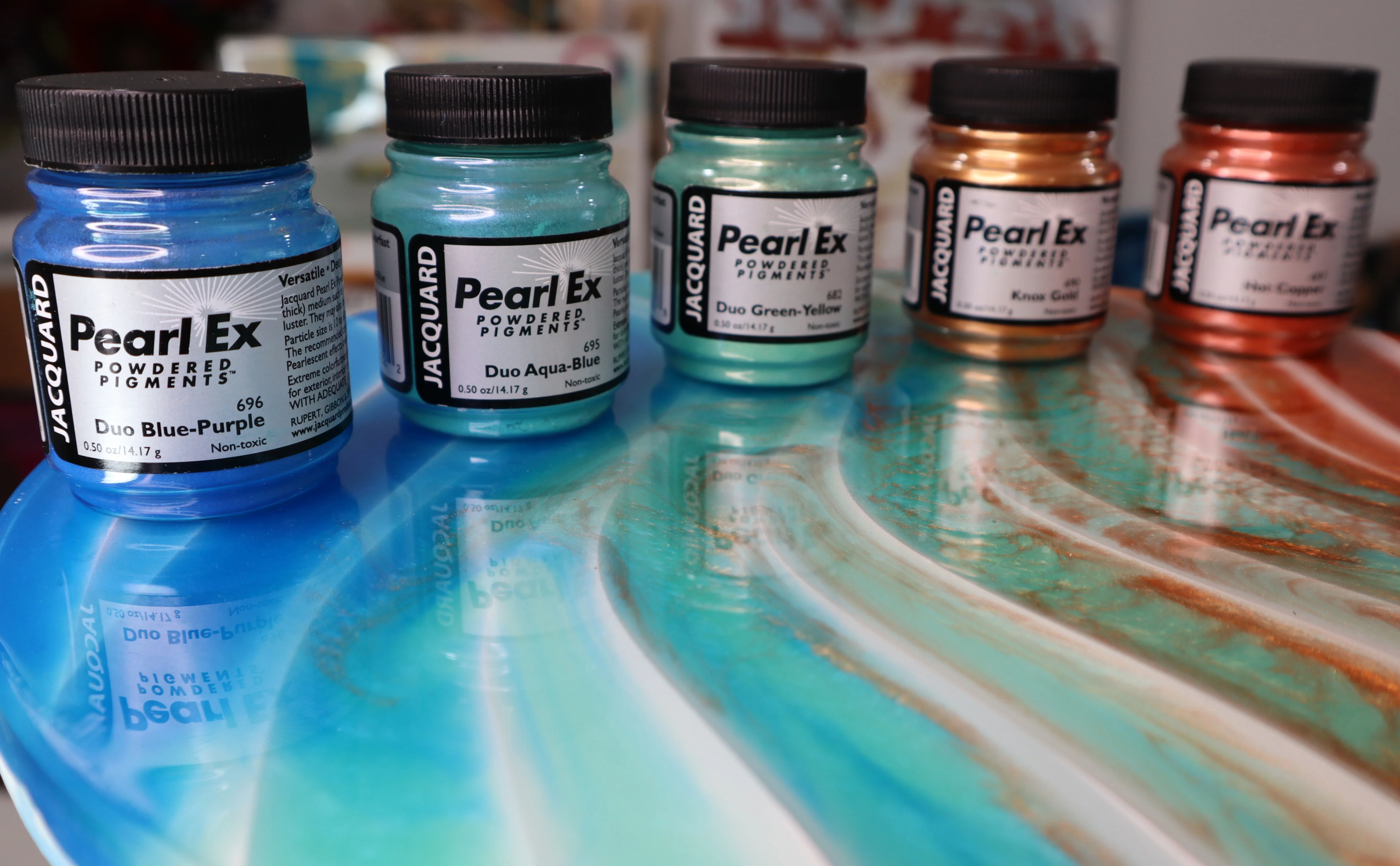 Epoxy Resin Artwork with the 5 NEW Pearl Ex Colors on Vimeo