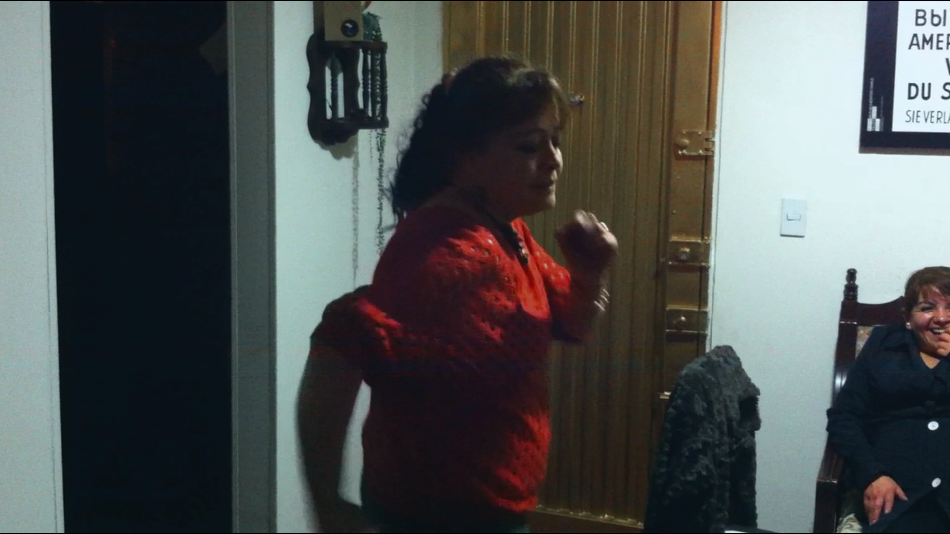 Reggaetón subliminal fascista - Historias Extraordinarias