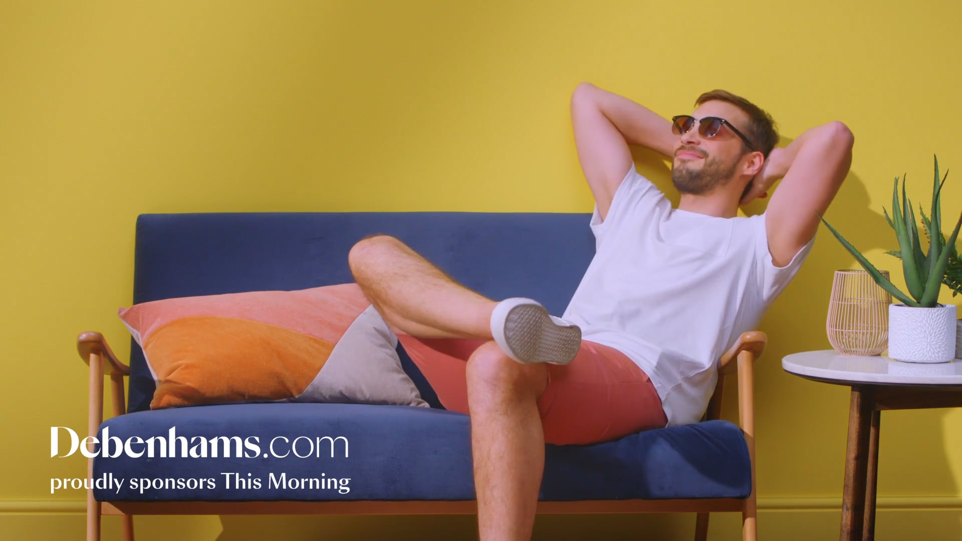 DEBENHAMS - ITV IDENTS