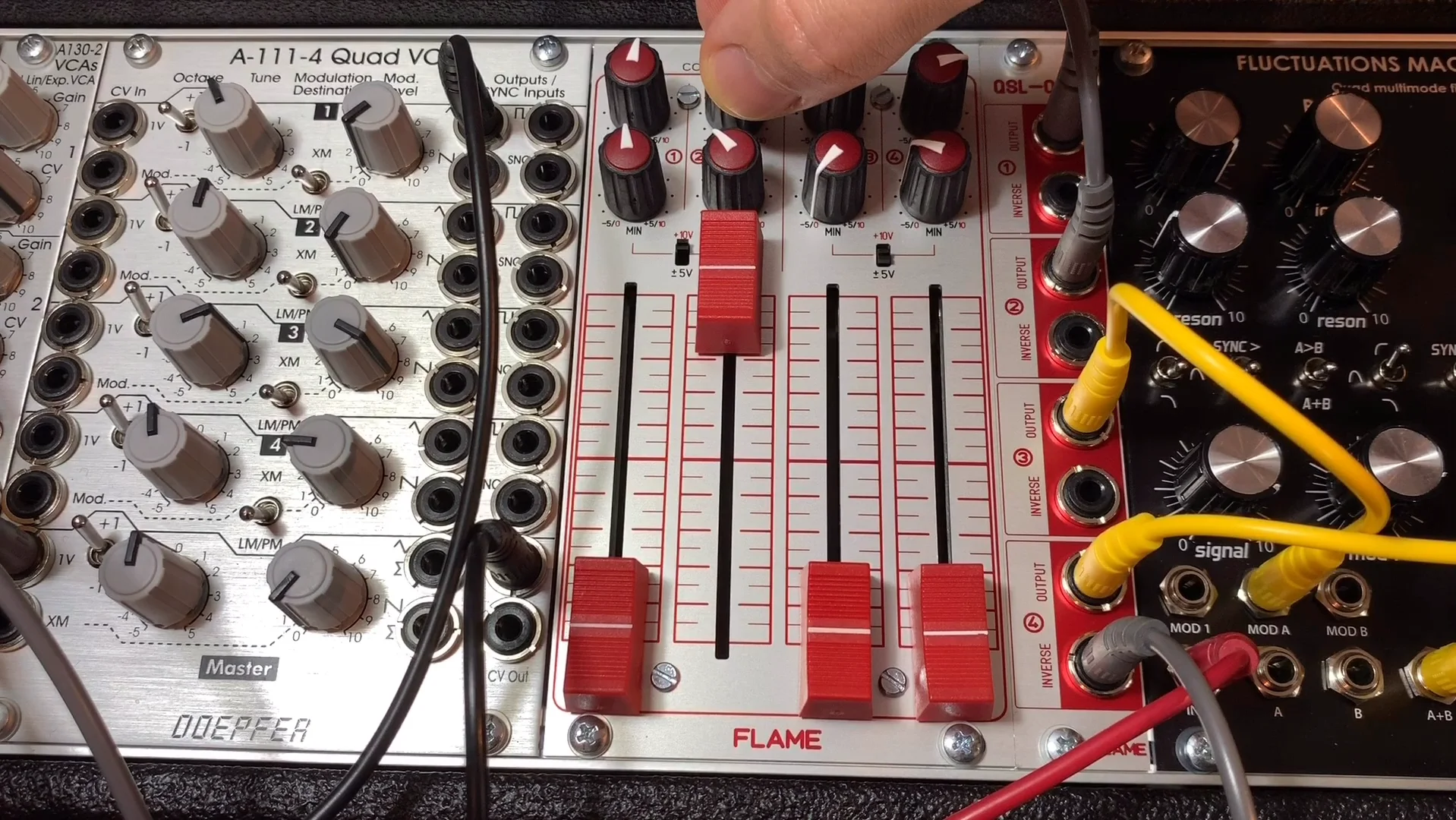 Flame - QSlider Quad Control Voltage Source