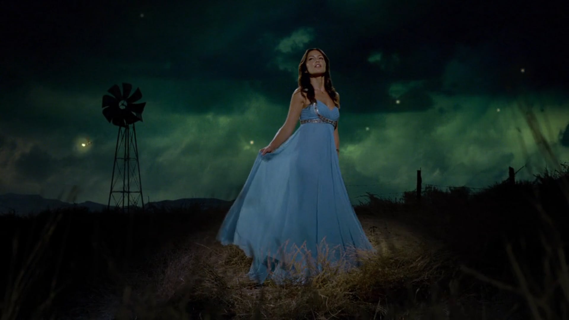 FRIDAY NIGHT LIGHTS SEASON 3 PROMO