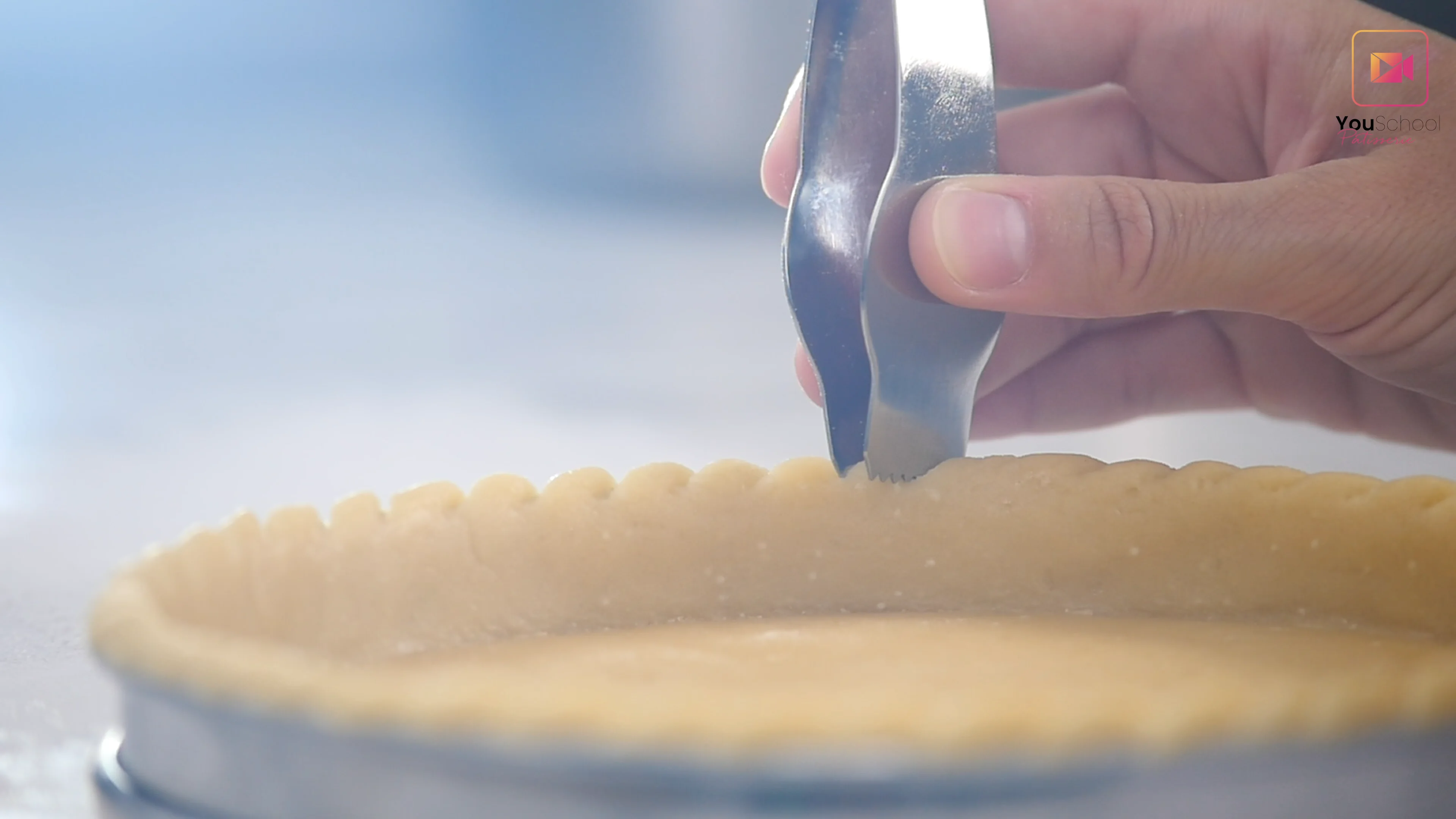 Geste technique - Chiqueter une tarte on Vimeo