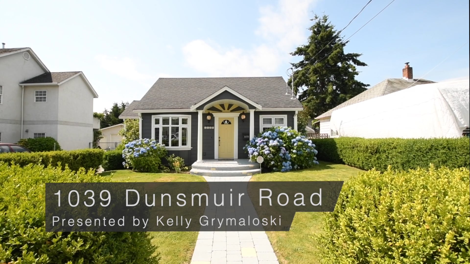Kelly Grymaloski presents 1039 Dunsmuir Road