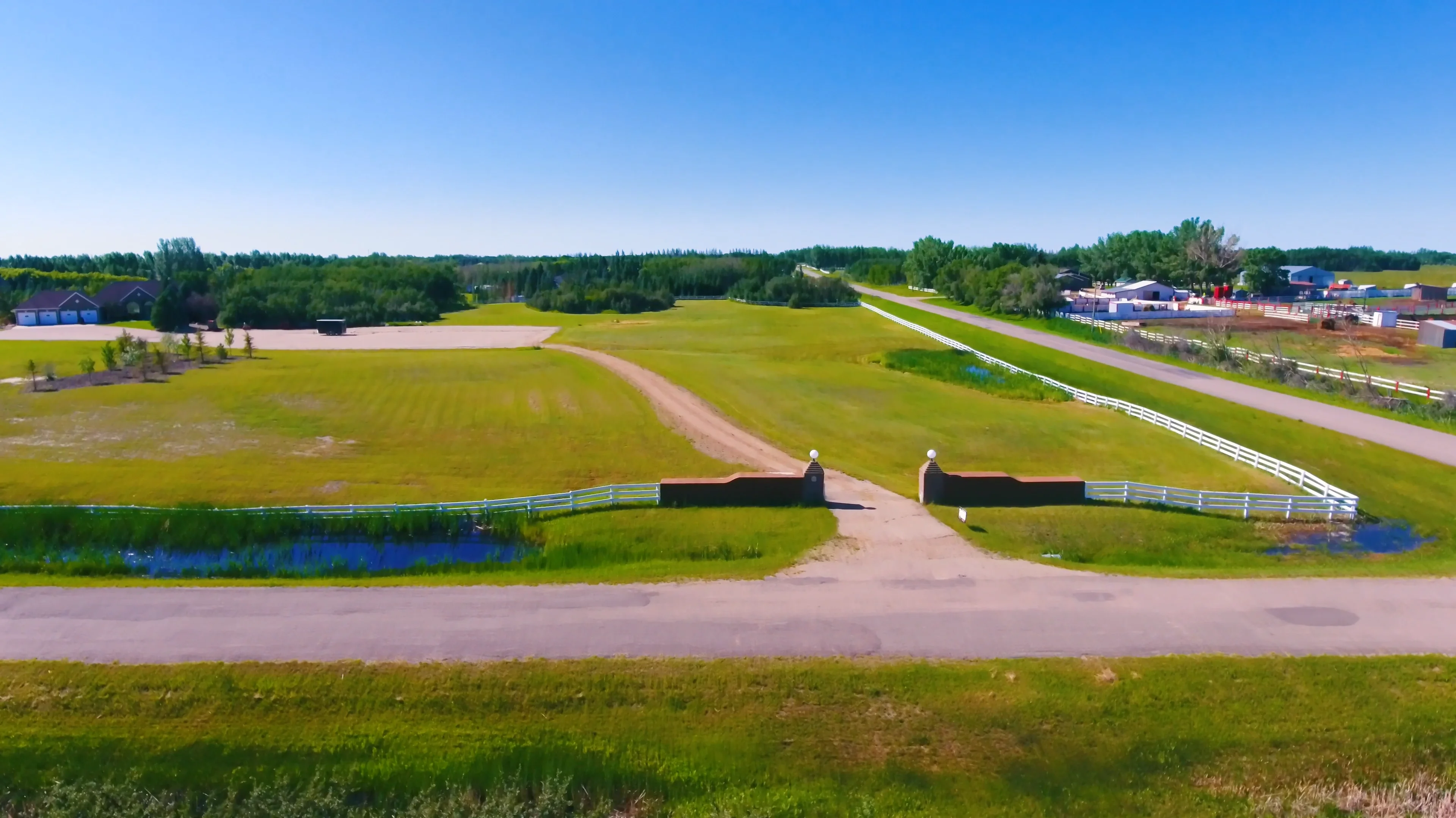 Casa Rio / Eldorado 1 Saskatoon, Saskatchewan Drone Highlight on