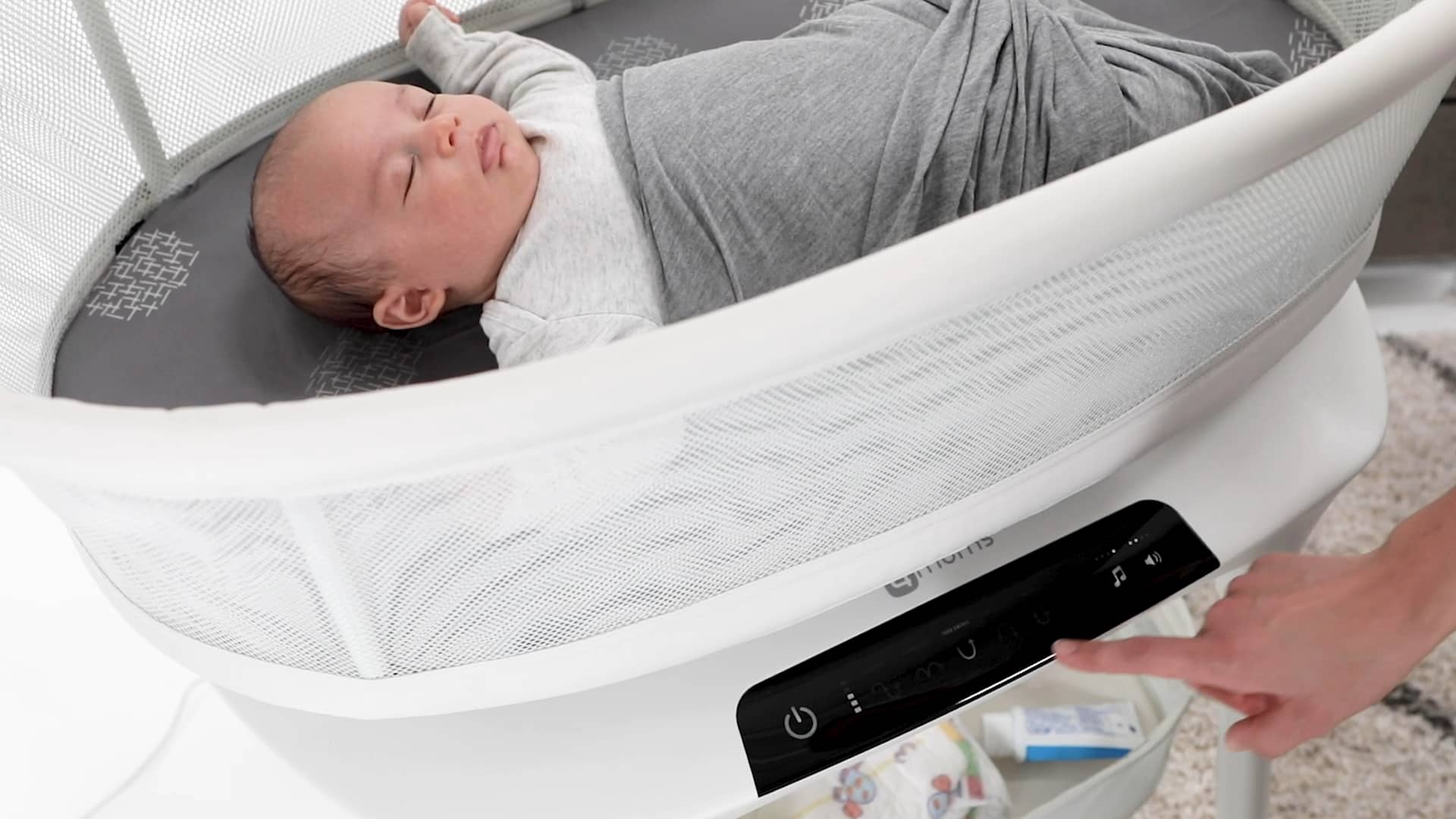 4moms MamaRoo Sleep With Rocking Motions 4moms on Vimeo