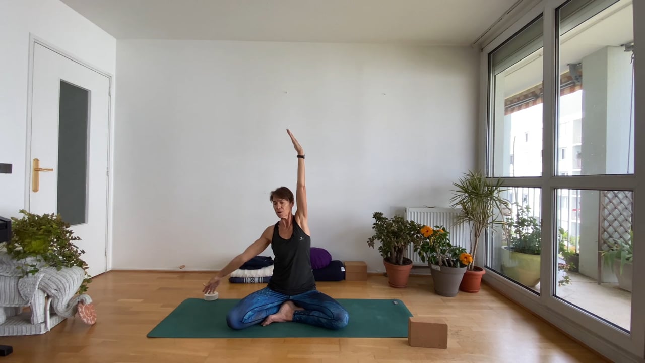 7. Yoga dynamique - Bouger, se délier avec Sylvie Berardi (61min)