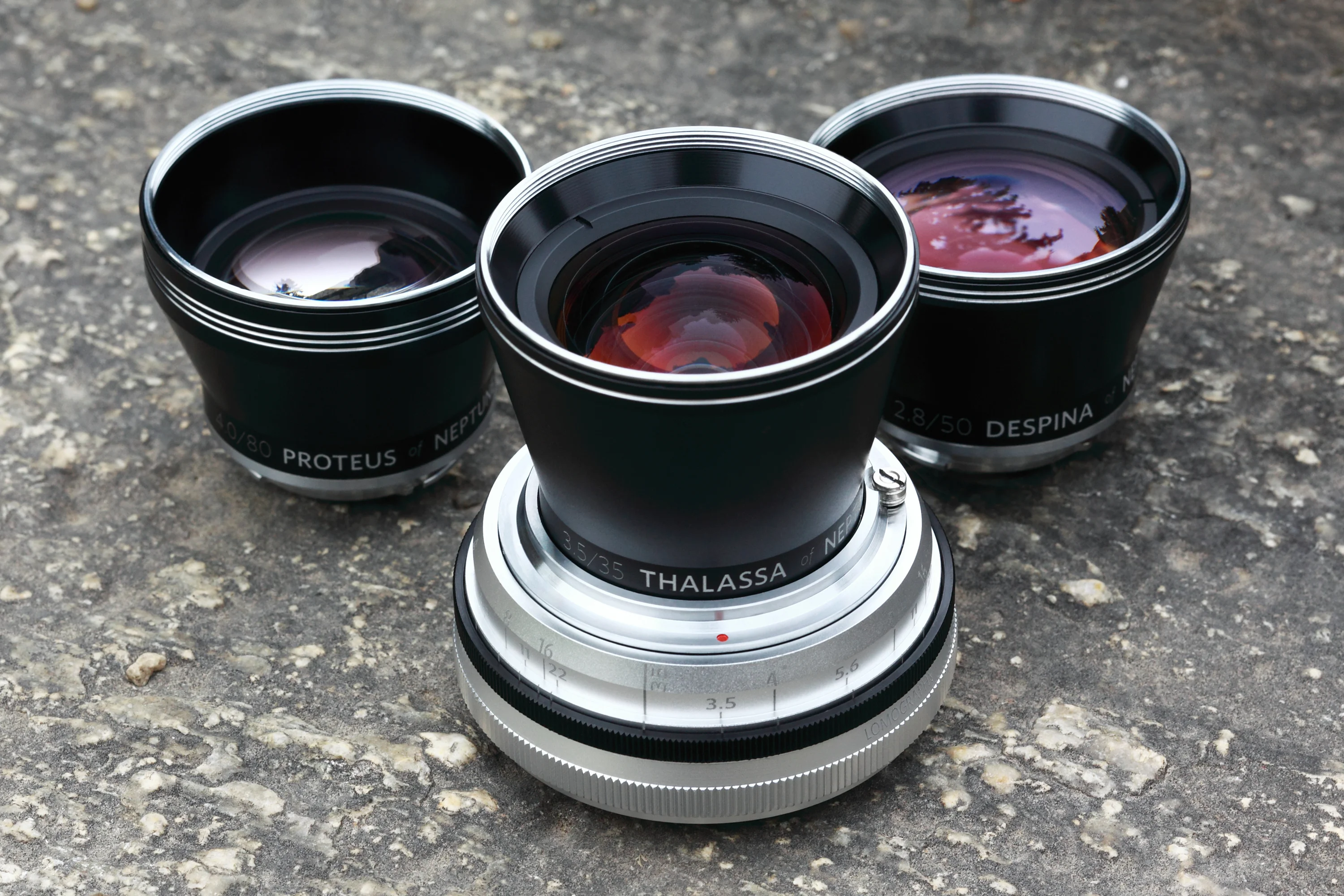 Neptune Convertible Art Lens System