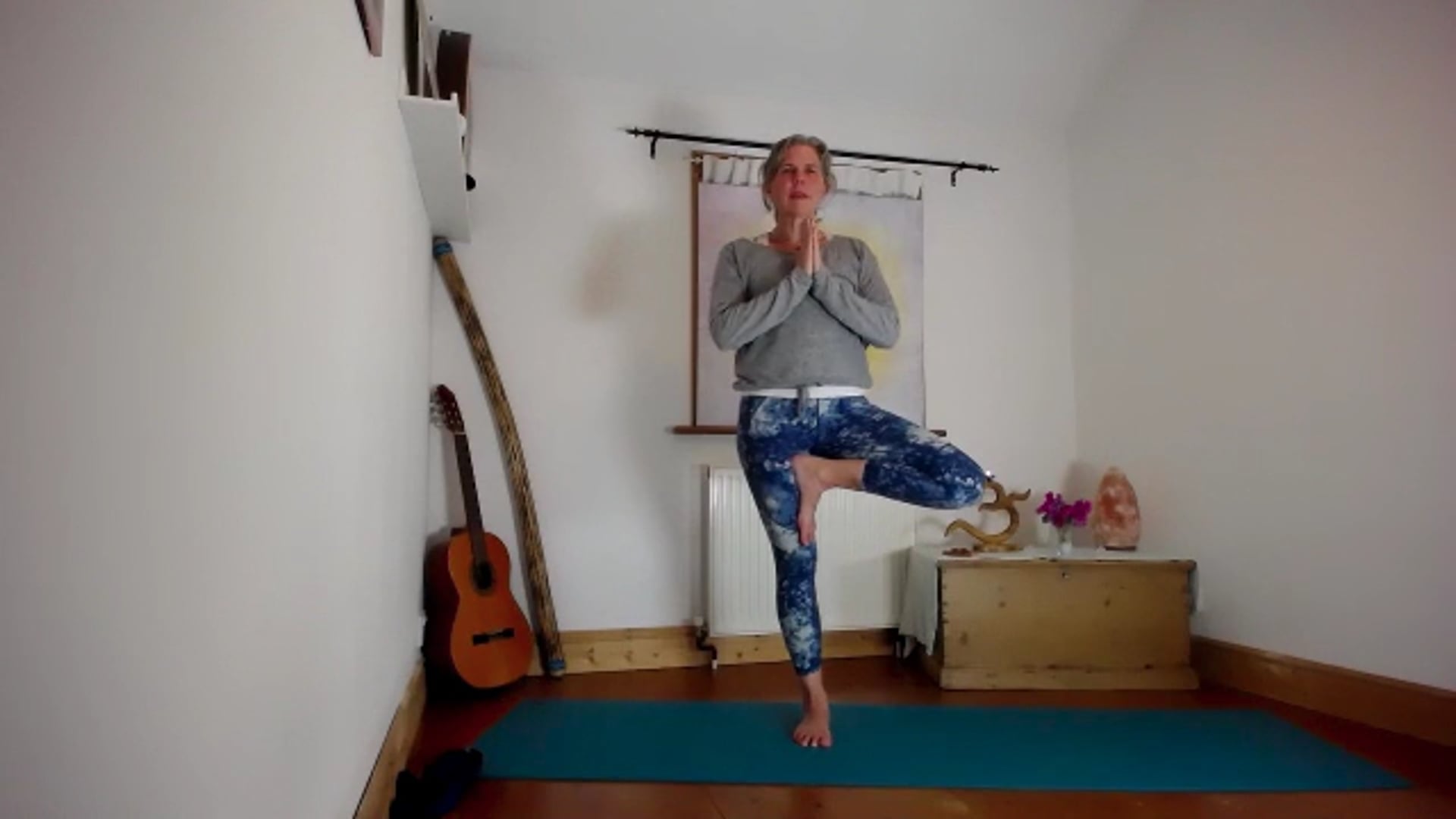 Multilevel Earth - downward flow of breath Strong support, grounded surrender