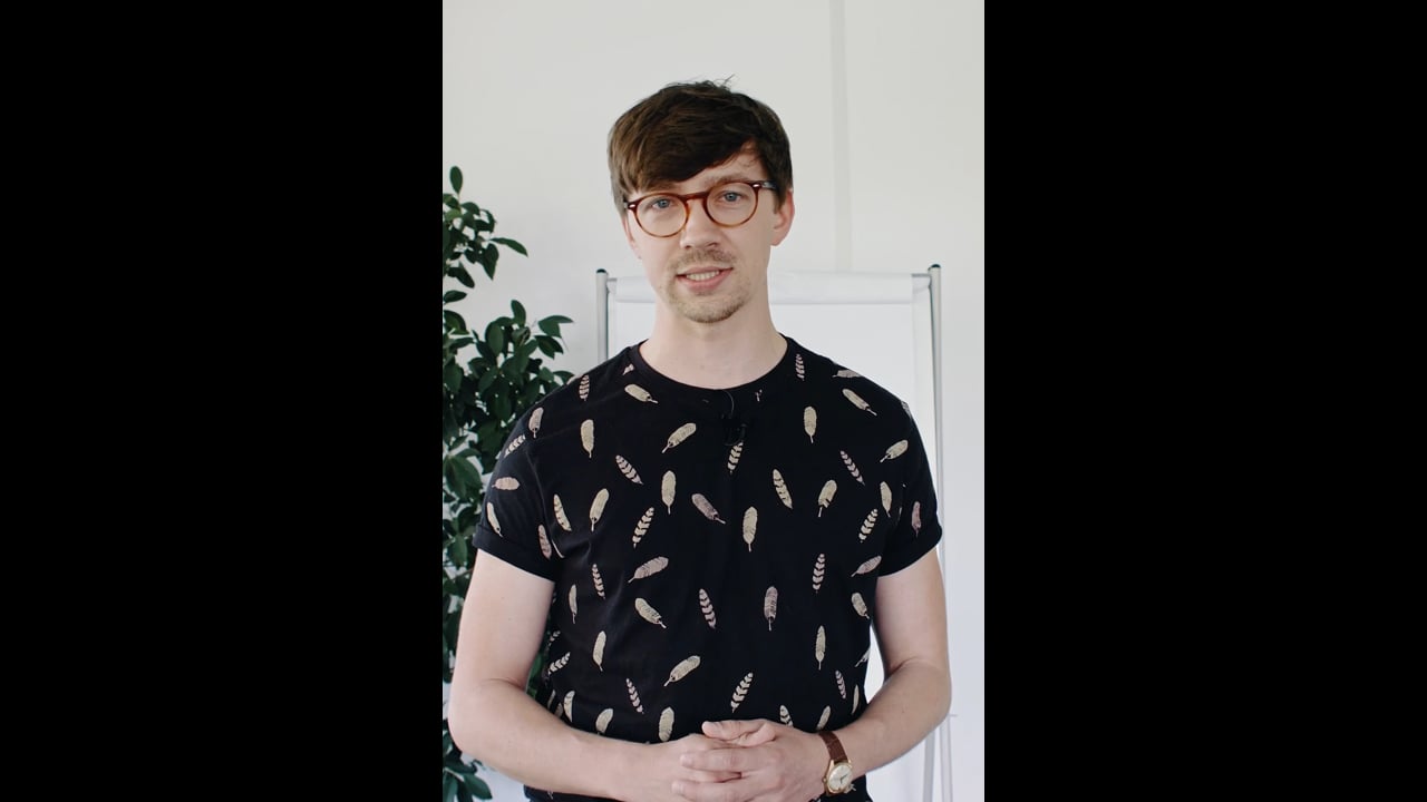 
        
          Vojta Dlouhý
        

        
          –
        

        
          Co-Founder &  CEO
        
        