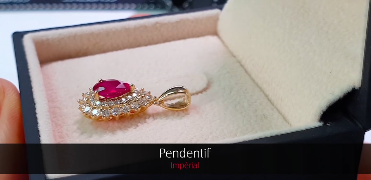 Ciondolo Rubino taglio pera Diamanti e oro bianco