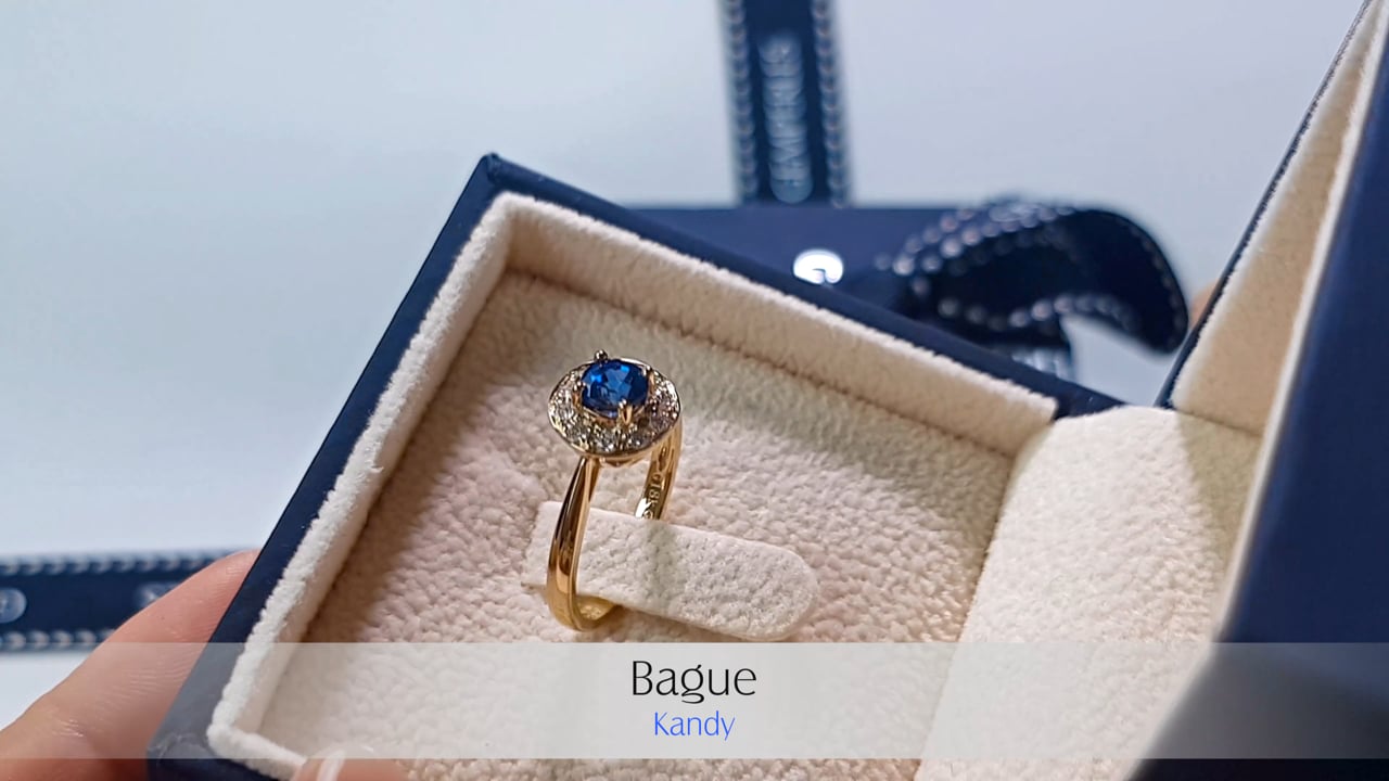 Bague Vintage Argentée Taille 61 - Sertie D'un Saphir Bleu Solitaire - Bijou Cristal Impeccable