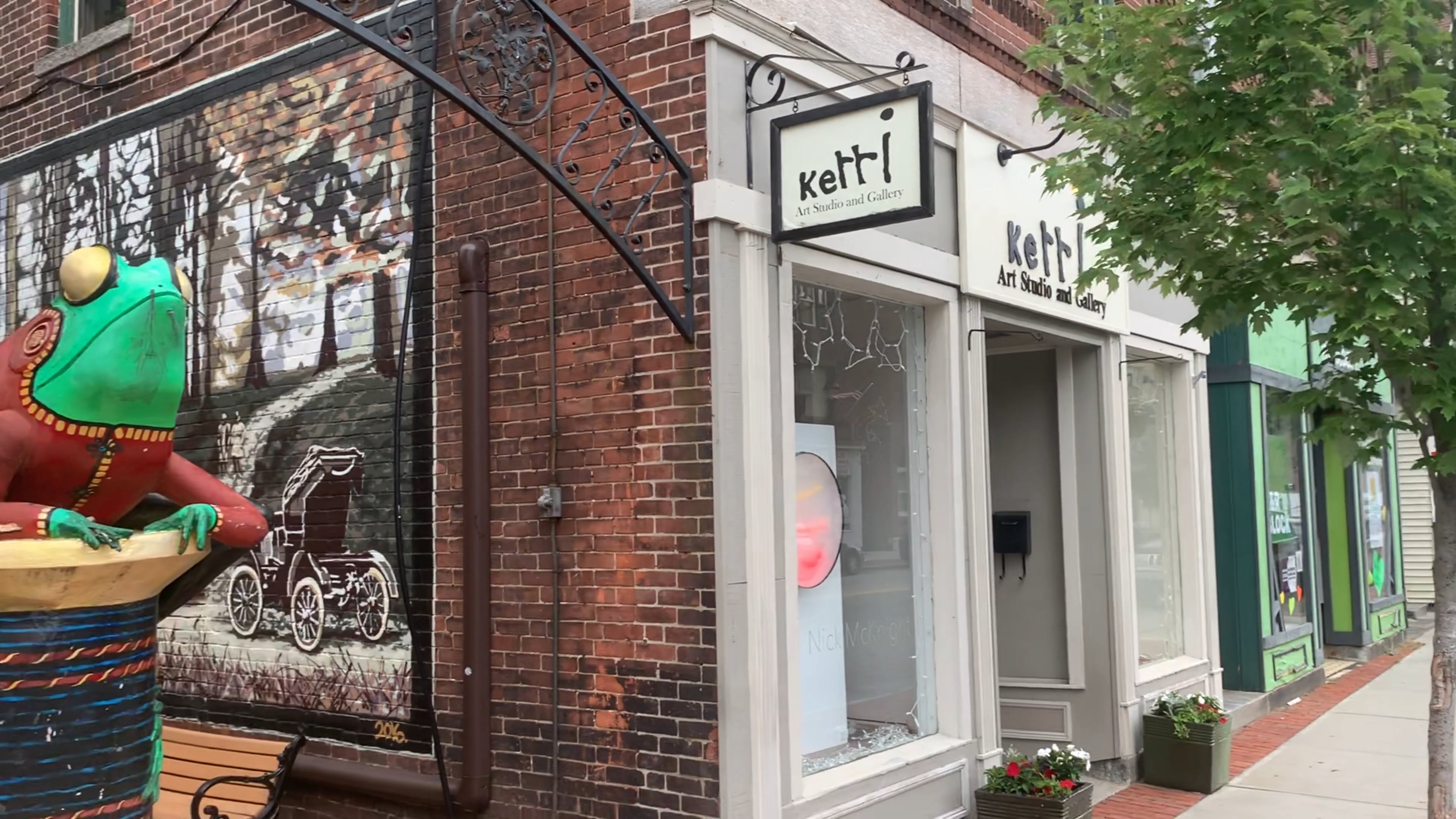 Kerri Gallery & Thread City Development Corp. On Vimeo