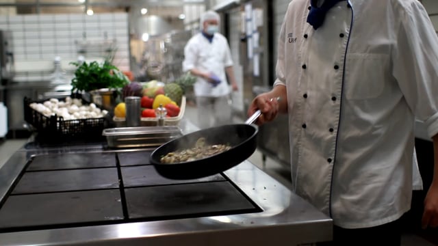 UKM-Karriere-Vlog: Ausbildung zum Koch am UKM