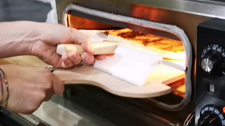 Infornata pizza pala con barella on Vimeo