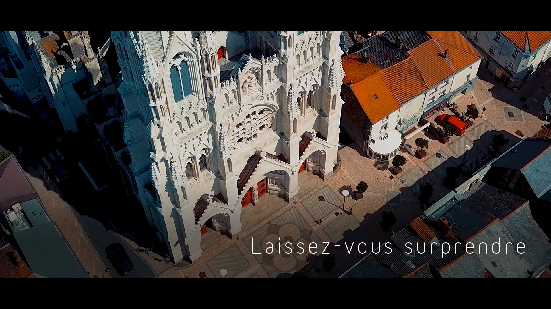 CHOLET - LAISSEZ-VOUS SURPRENDRE !