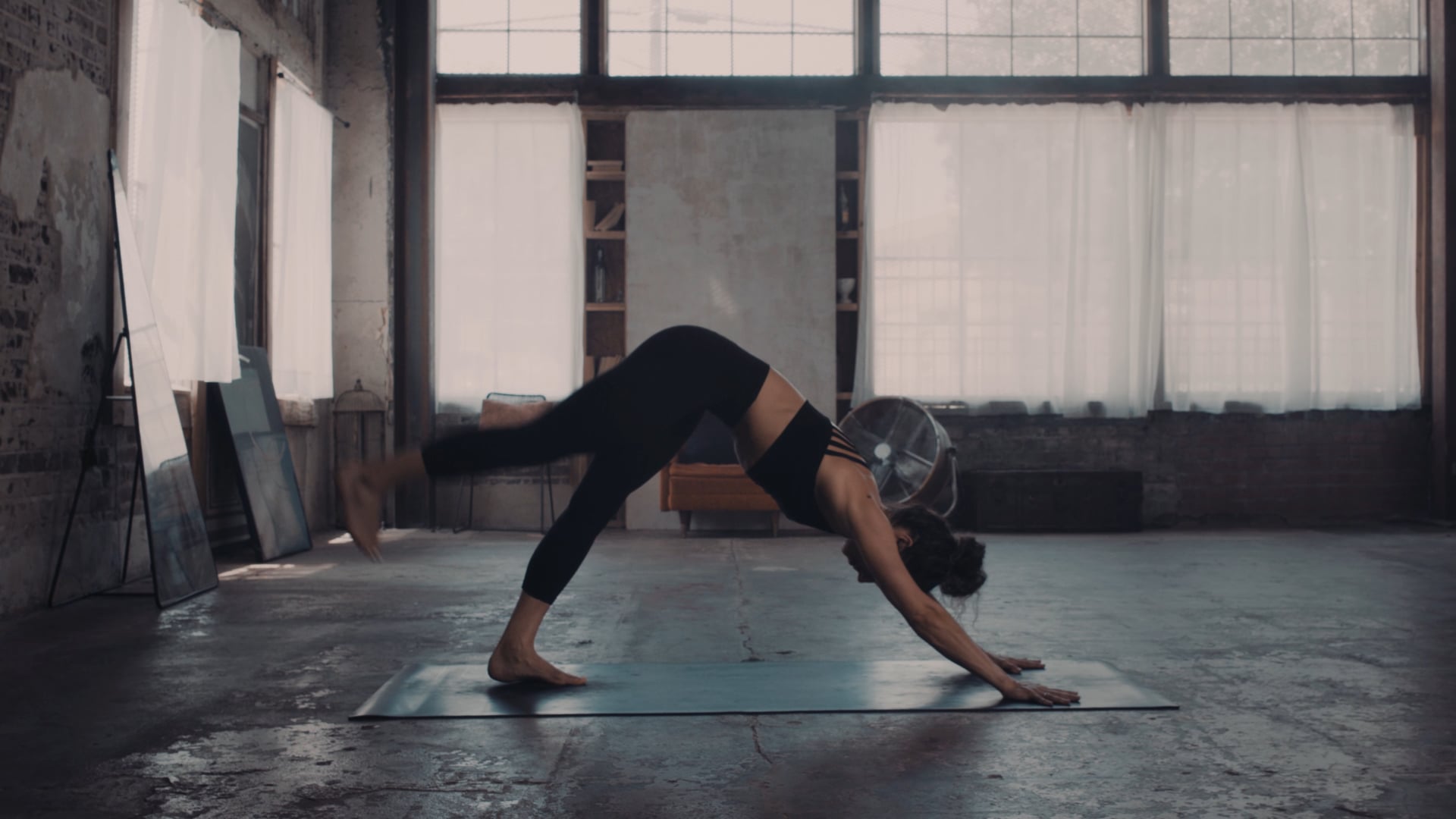 Lululemon Commercial Spec