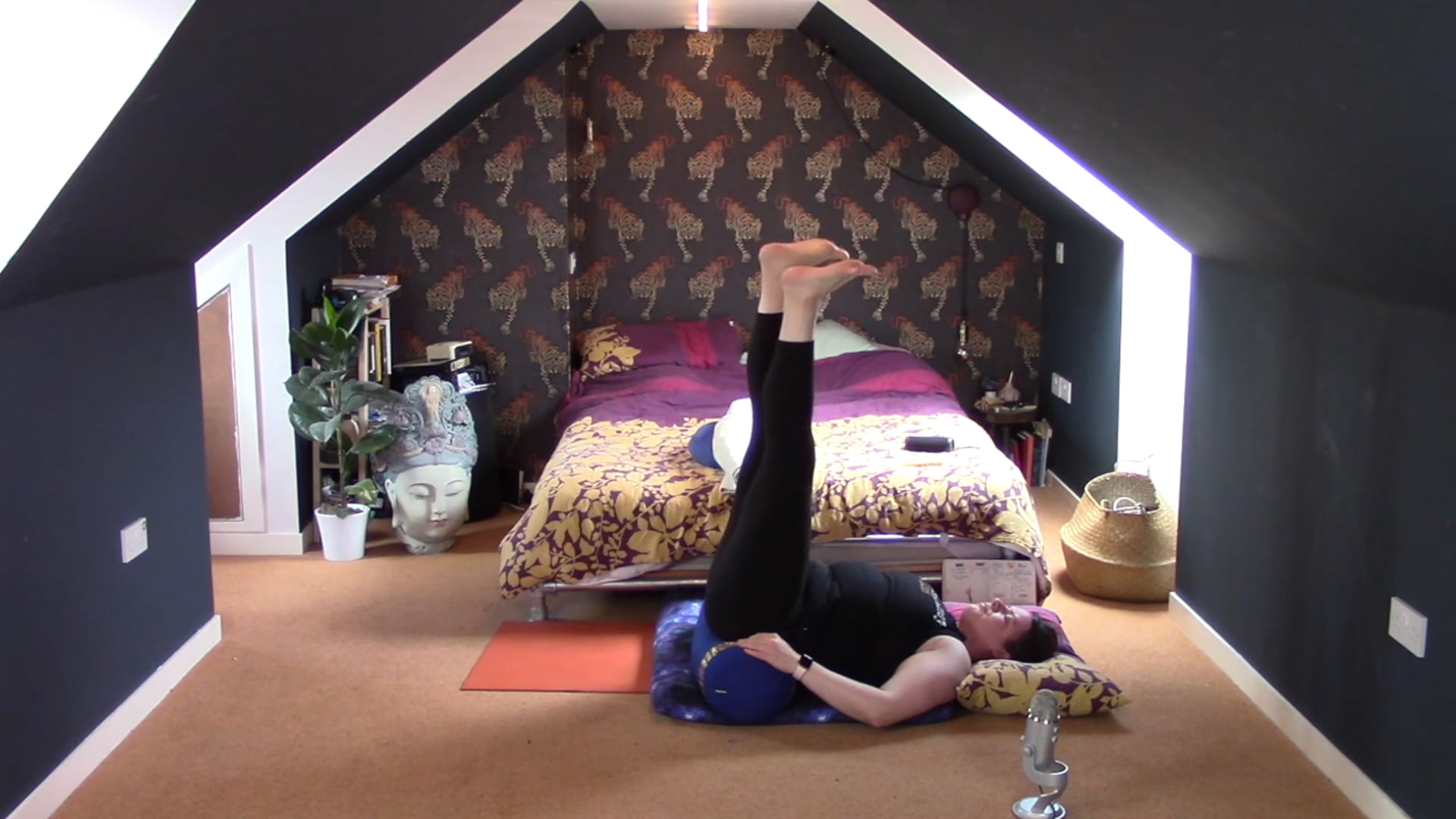 Yoga Orkney® Online - Lazy Asana Restorative Yoga #015