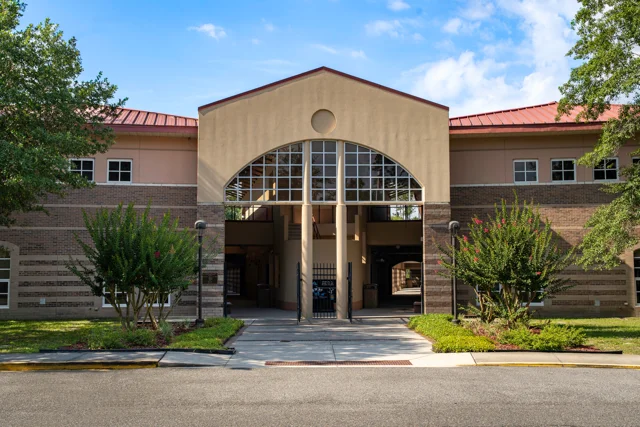 Nassau Center