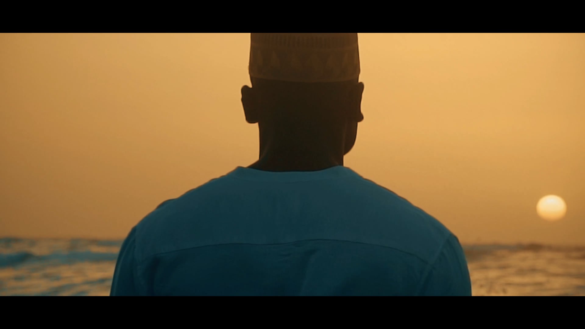 PAUSE TRAILER