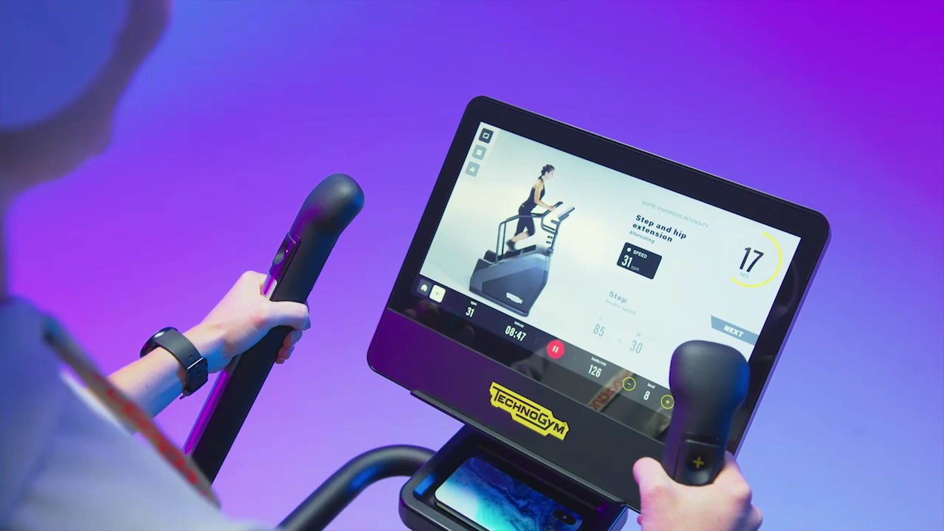 Excite Climb で楽々クライミング | テクノジム | Technogym 日本