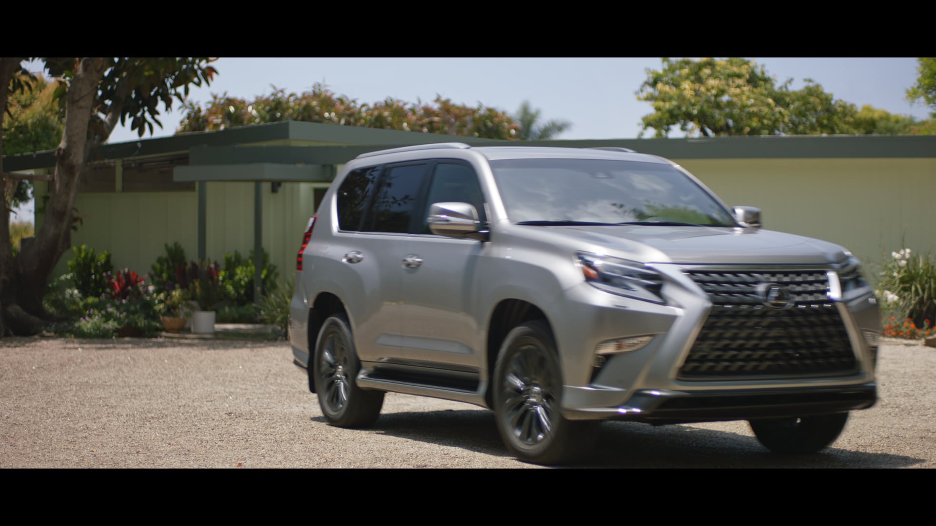 Lexus "Family Packing Versatility" on Vimeo