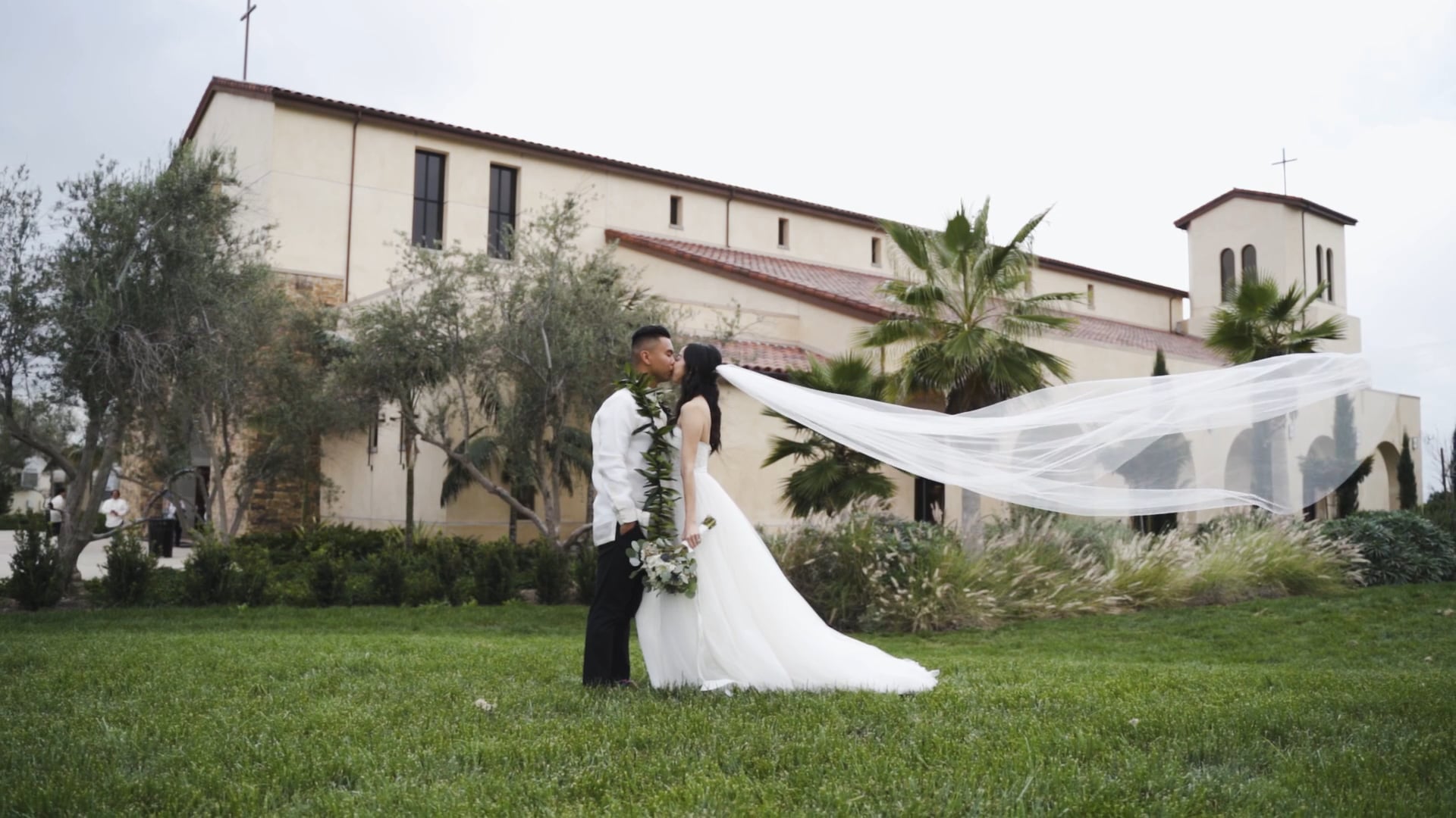 (2nd Shooter) A Fun & Romantic SoCal Wedding at the Coto Valley Country Club