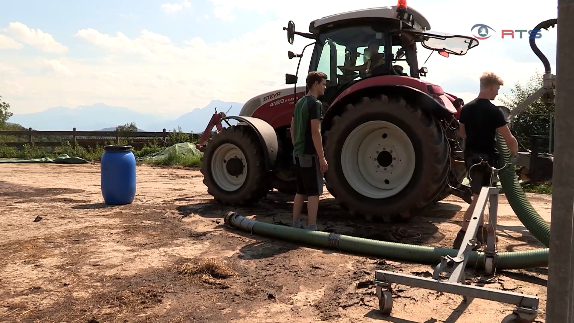 schuelerinnen-und-schueler-der-hbla-ursprung-arbeiten-an-projekten-fuer-nachhaltige-landwirtschaft