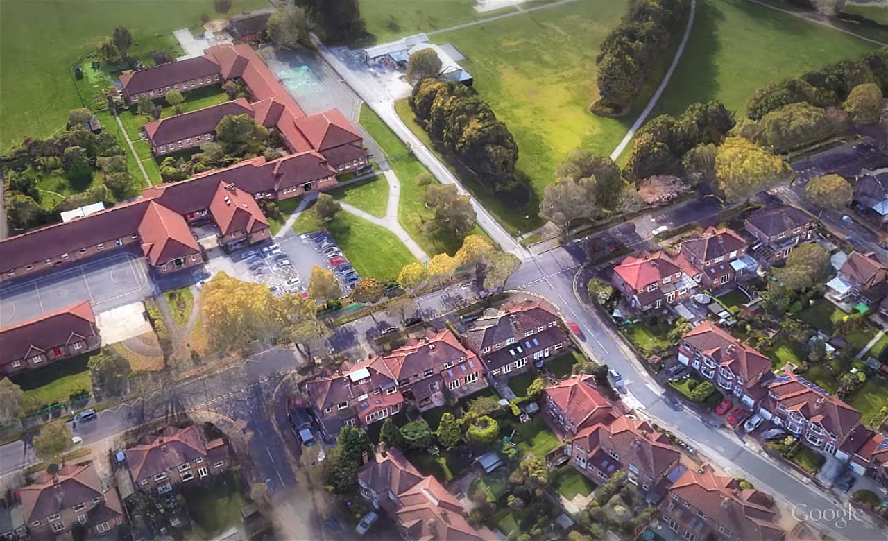 Canterbury Road, Davyhulme, M41 on Vimeo