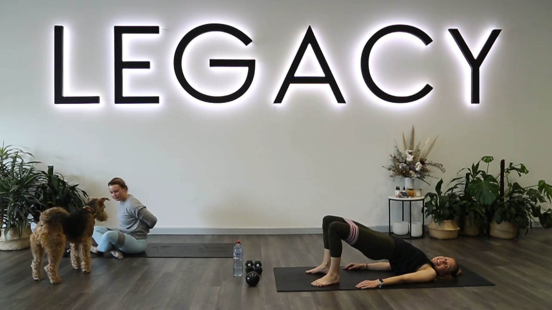 LP Mat Pilates with Lizzie