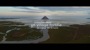 Mont-Saint-Michel, un village fortifié au coeur de la baie