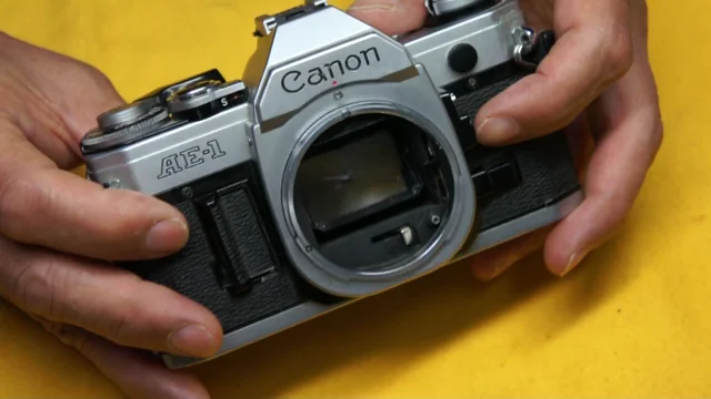 Canon AE-1カメラのフロント部について