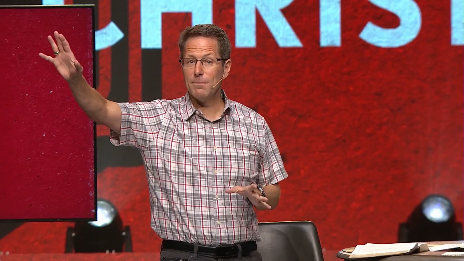 HFBC Message: 5 Conversations with Christ: Distractions (Luke 10:38–42)