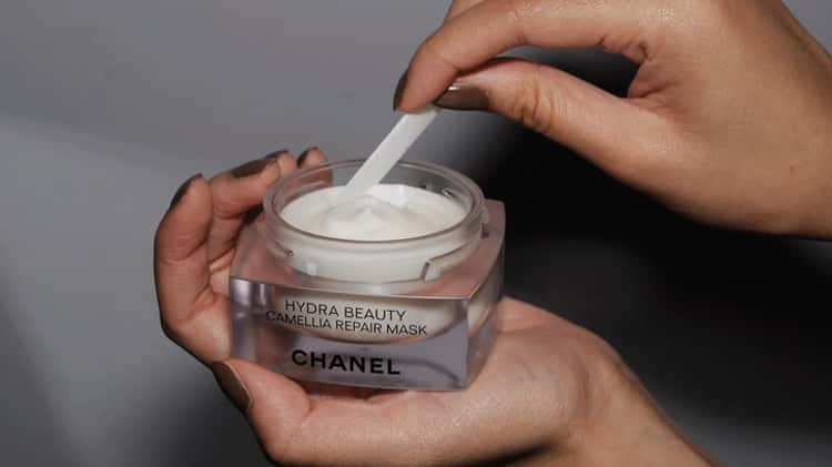 CHANEL HYDRA BEAUTY Camellia Repair Mask — The Glow on Vimeo