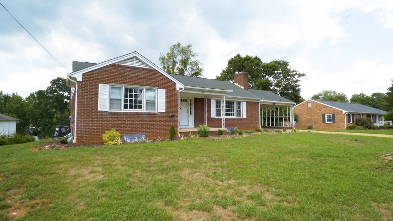 48 Piedmont St, Warrenton, VA on Vimeo