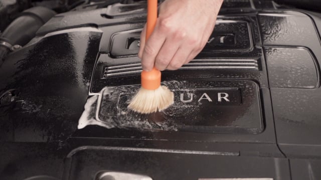 GTechniq | W5 Citrus All Purpose Cleaner | Product Video on Vimeo