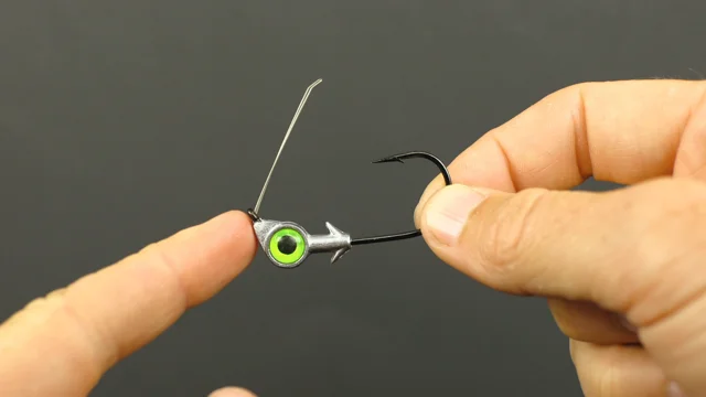 Z-Man Fishing Weedless Eye Jighead Lures 1/8 oz 3 Pack Custom Wire 3D Eye  Heavy-Duty 3/0 Hook, Gold, Jigs -  Canada