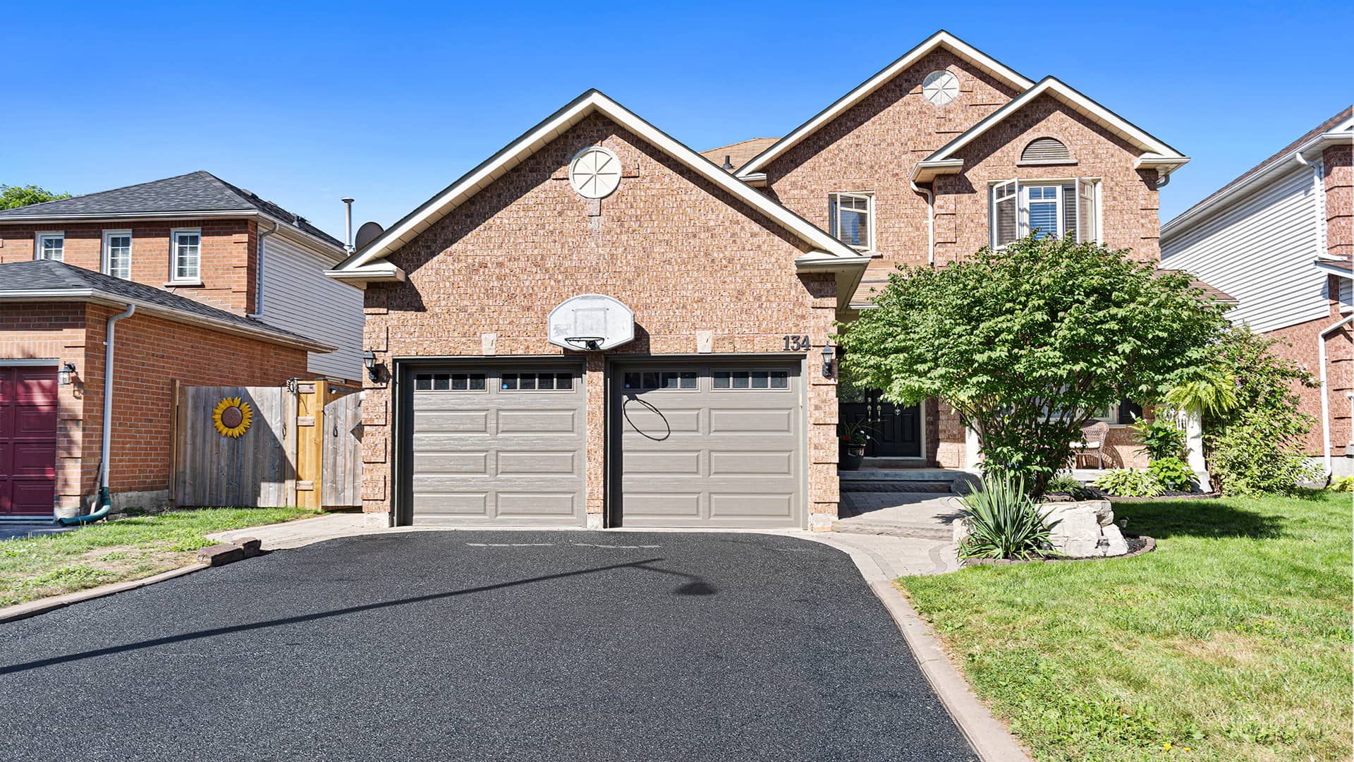 134 Rhonda Blvd, Bowmanville Branded on Vimeo