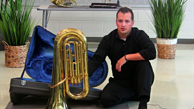 Tuba Clinic - 02 Removing the Instrument from the Case