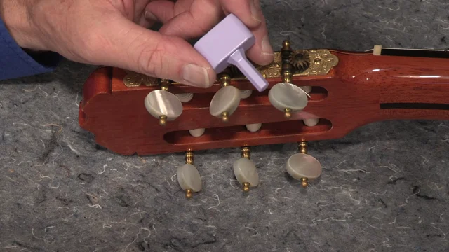 Video 9 Which String Winder is the Best on the Planet