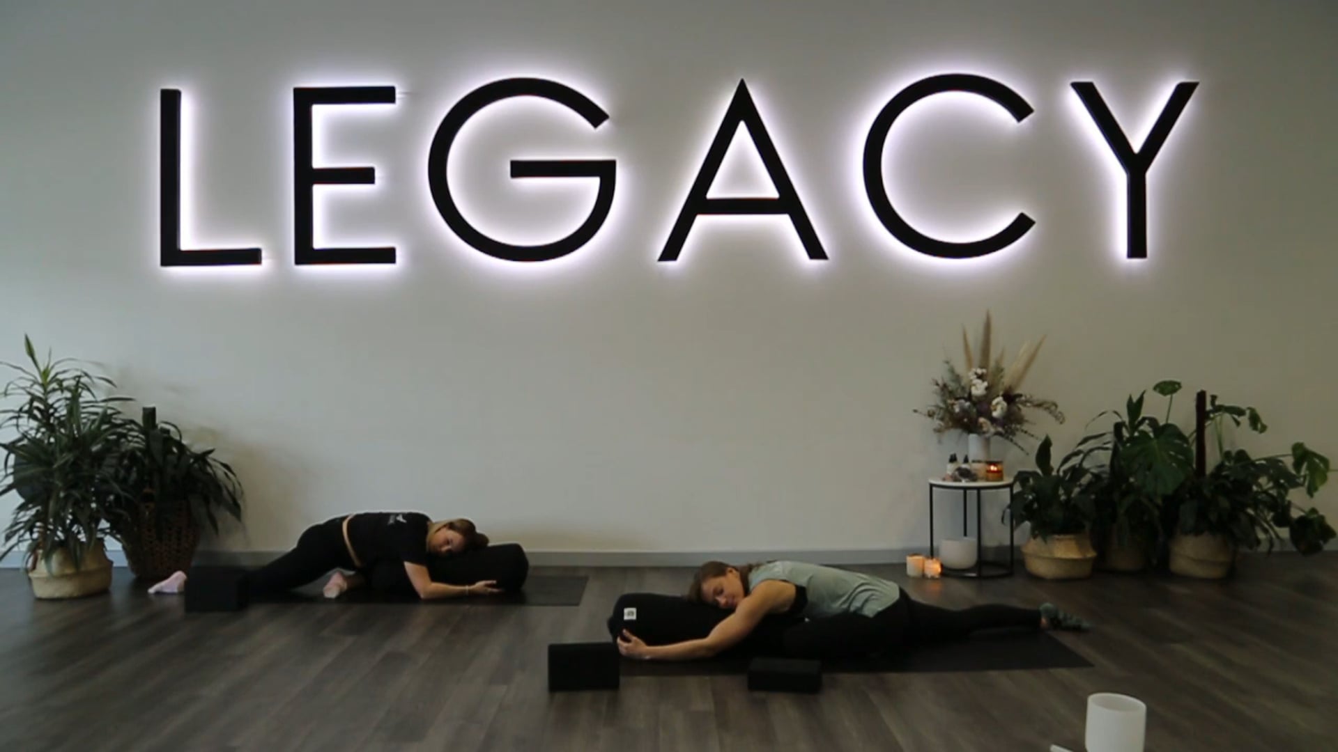 LP Yin Yoga Relaxation with Lauren D