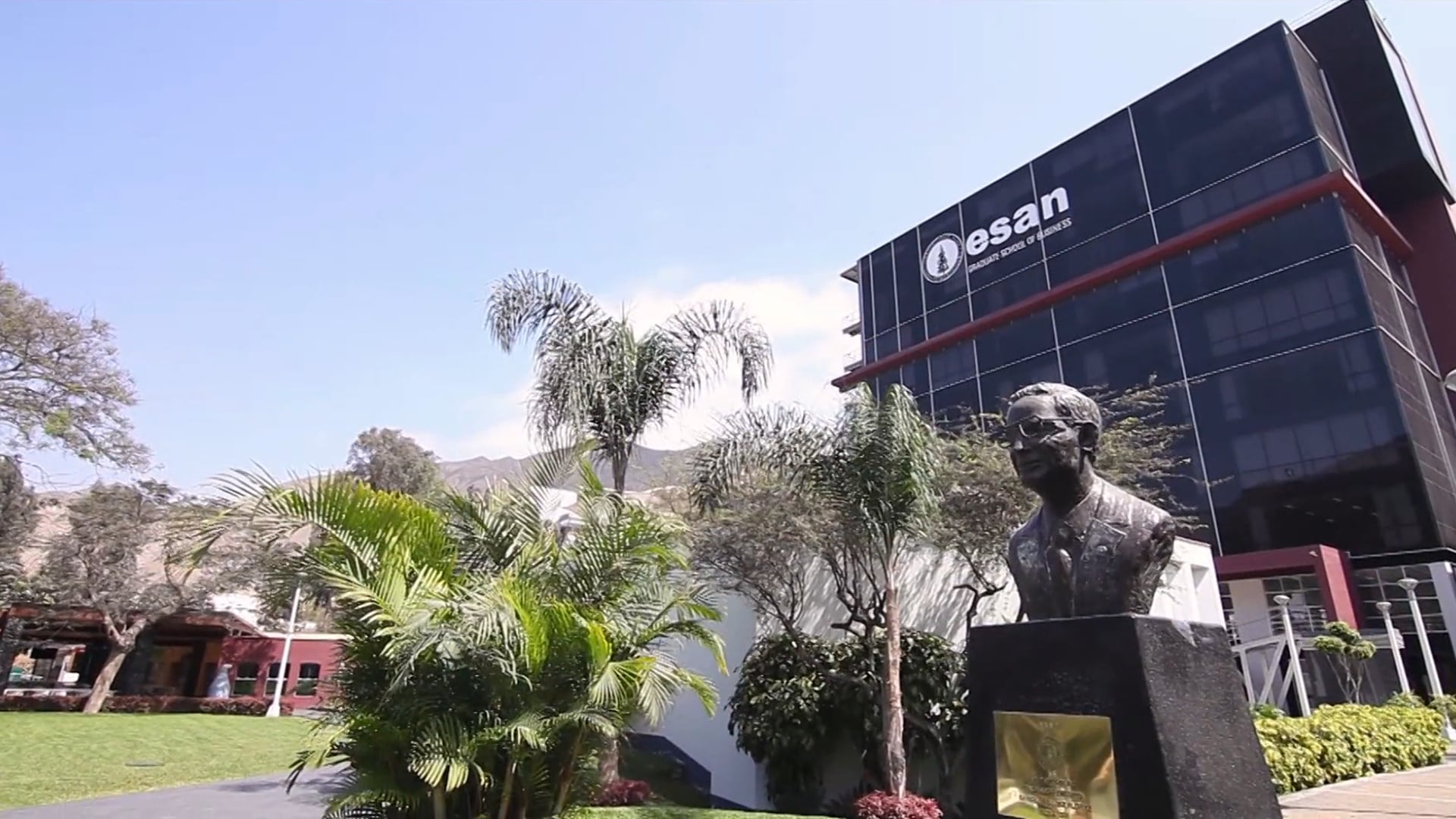 Esan - Institucional