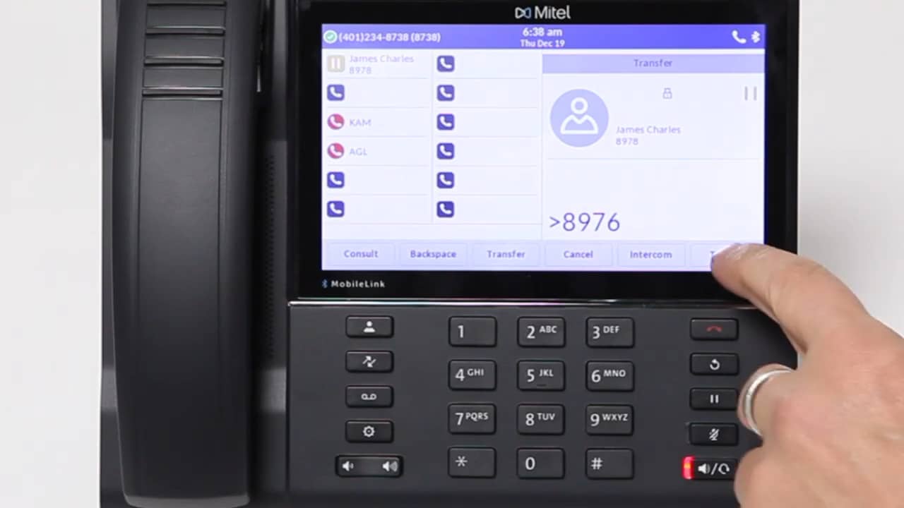 Mitel 6940 IP Phone on MiCloud Connect- Transfer to Voicemail on Vimeo