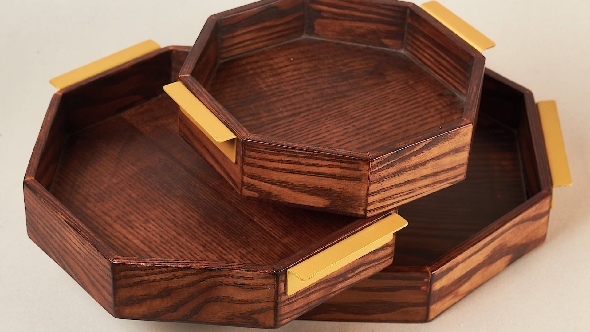 Made in Ashwood, Octa Trays