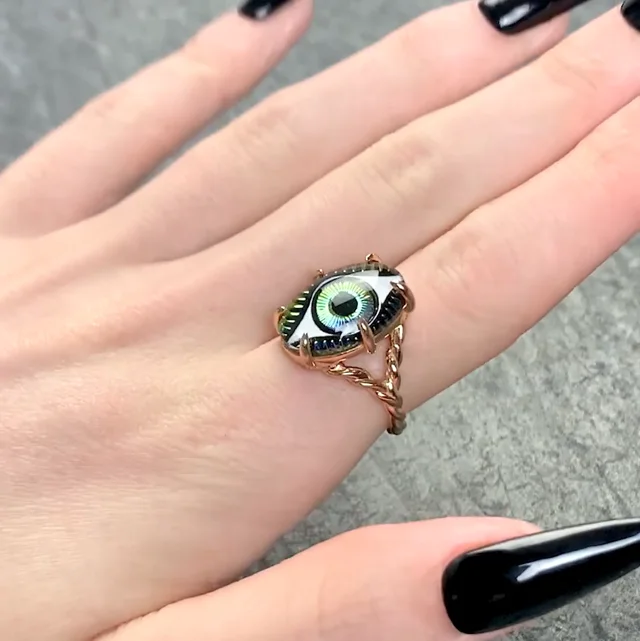 Regal rose hot sale snake ring