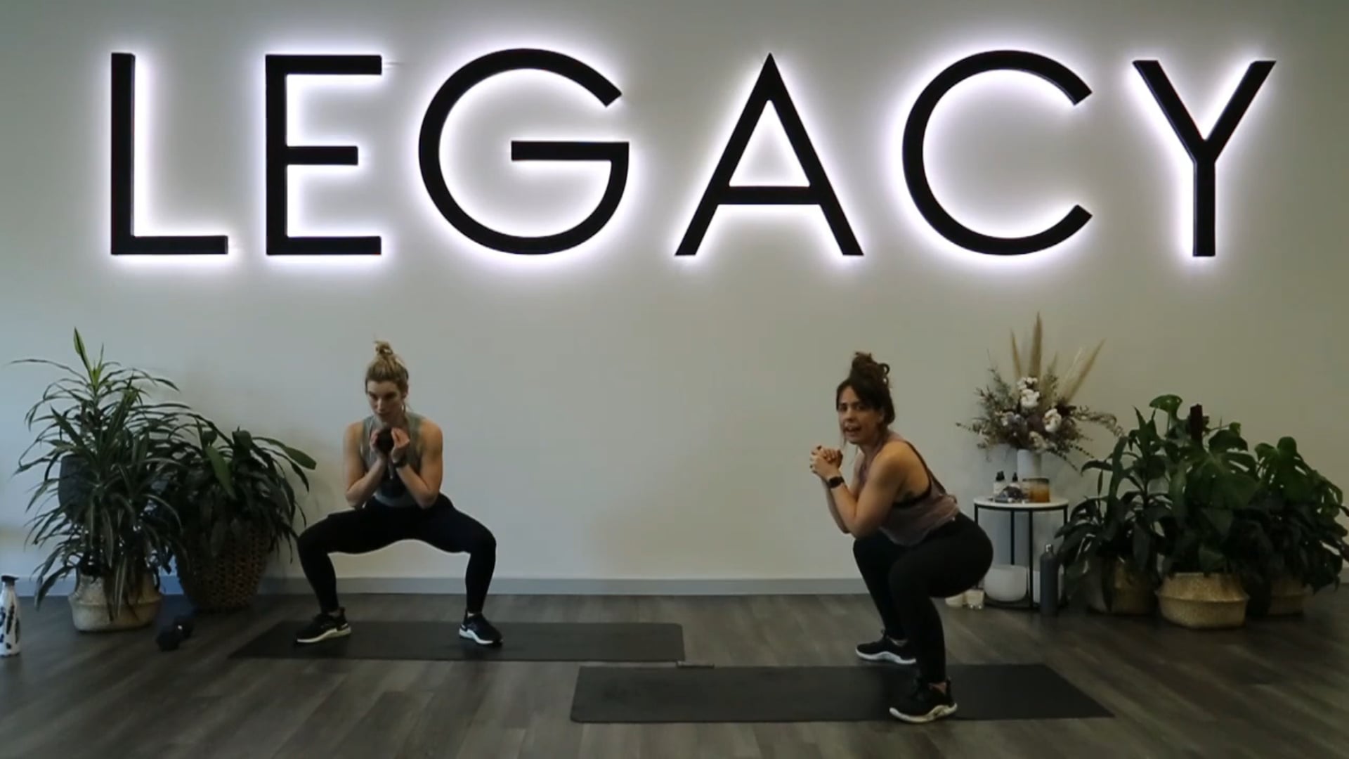 LP Adaptive Strength & HIIT with Jackie & Gena