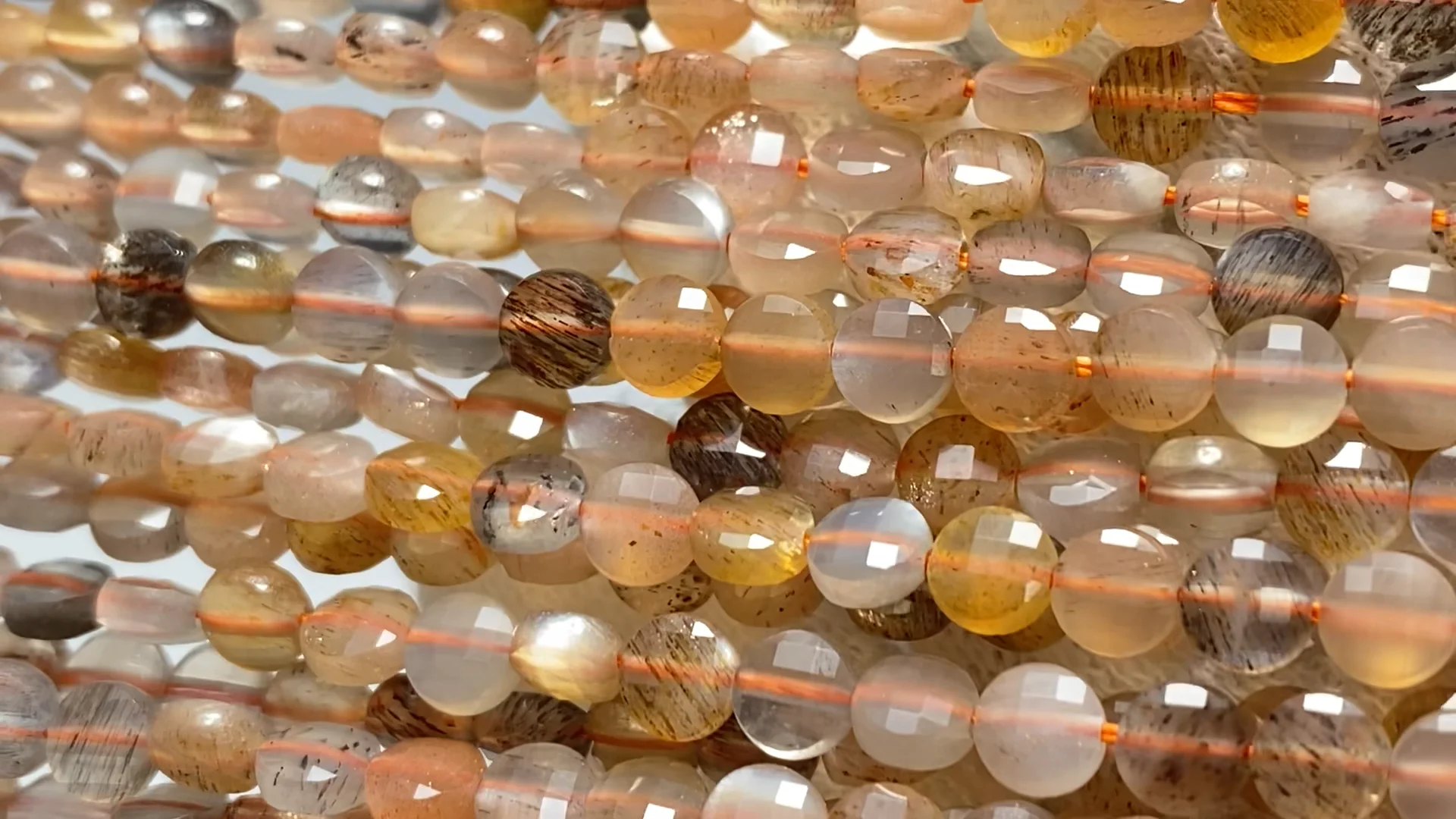 ムーンストーン （マルチカラー｜産地・タンザニア） コインカット4×4