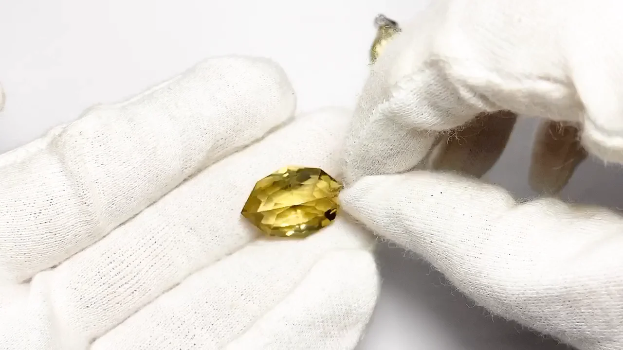 レモンクオーツ多面カットルース