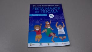 Es comença a repartir el llibre de la Festa Major que presenta nou format
