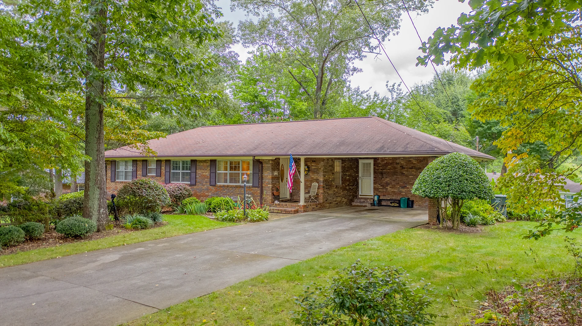 104 Ridgewood Place, Dalton, Ga on Vimeo